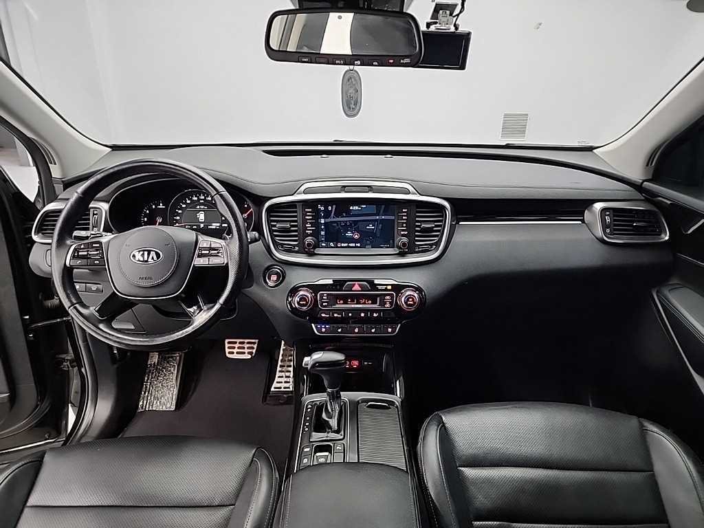 KIA Sorento - Vista 7