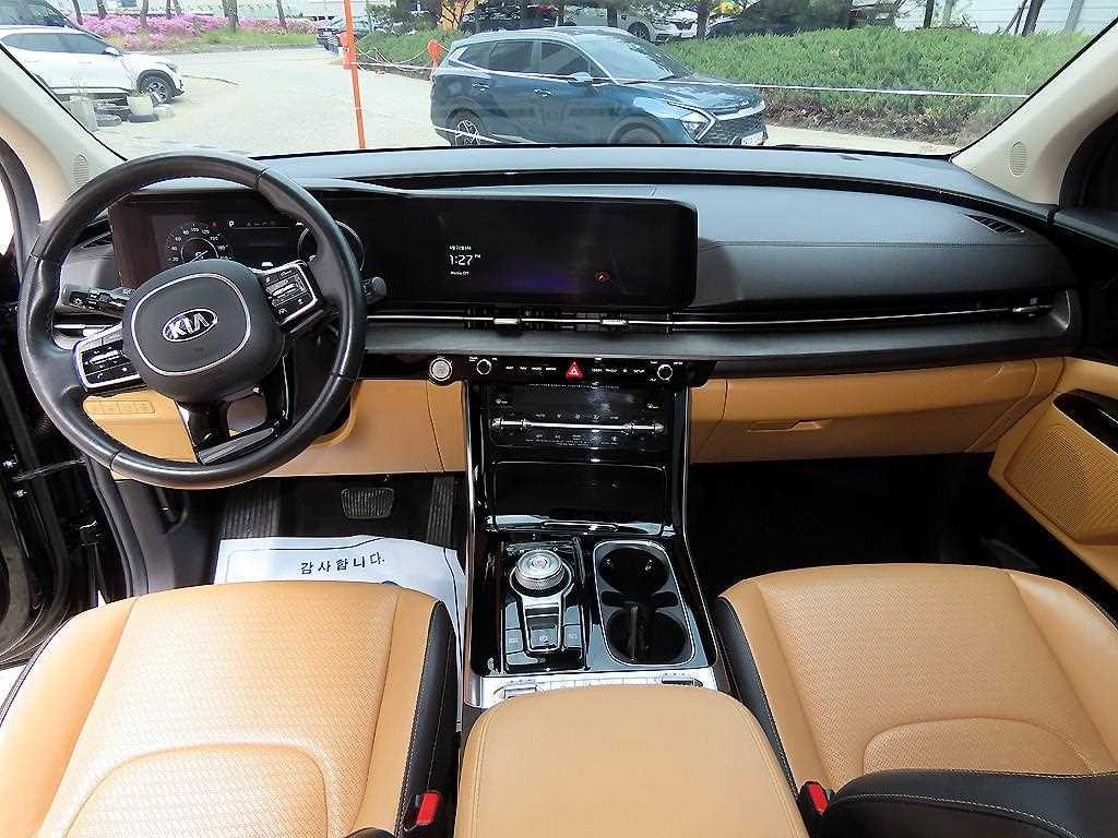 KIA Carnival - Vista 7