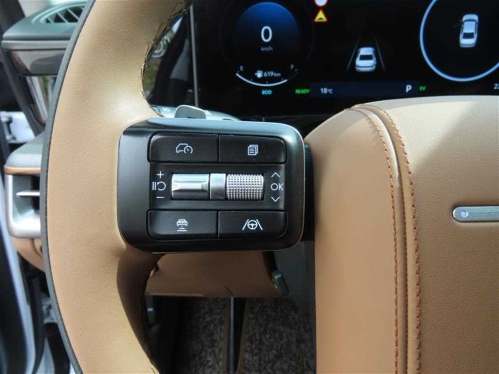 HYUNDAI Grandeur - Vista 11
