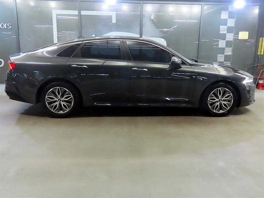 KIA K5 - Vista 3