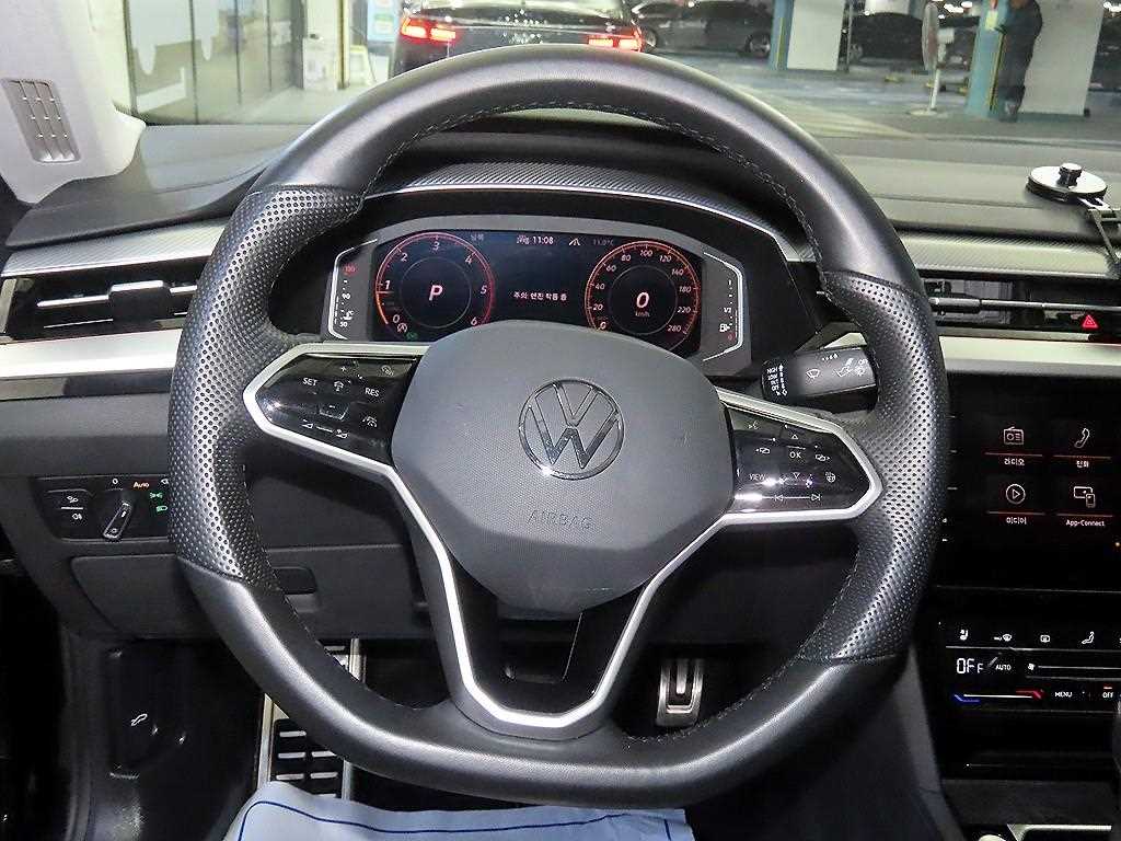 Volkswagen Arteon - Vista 8