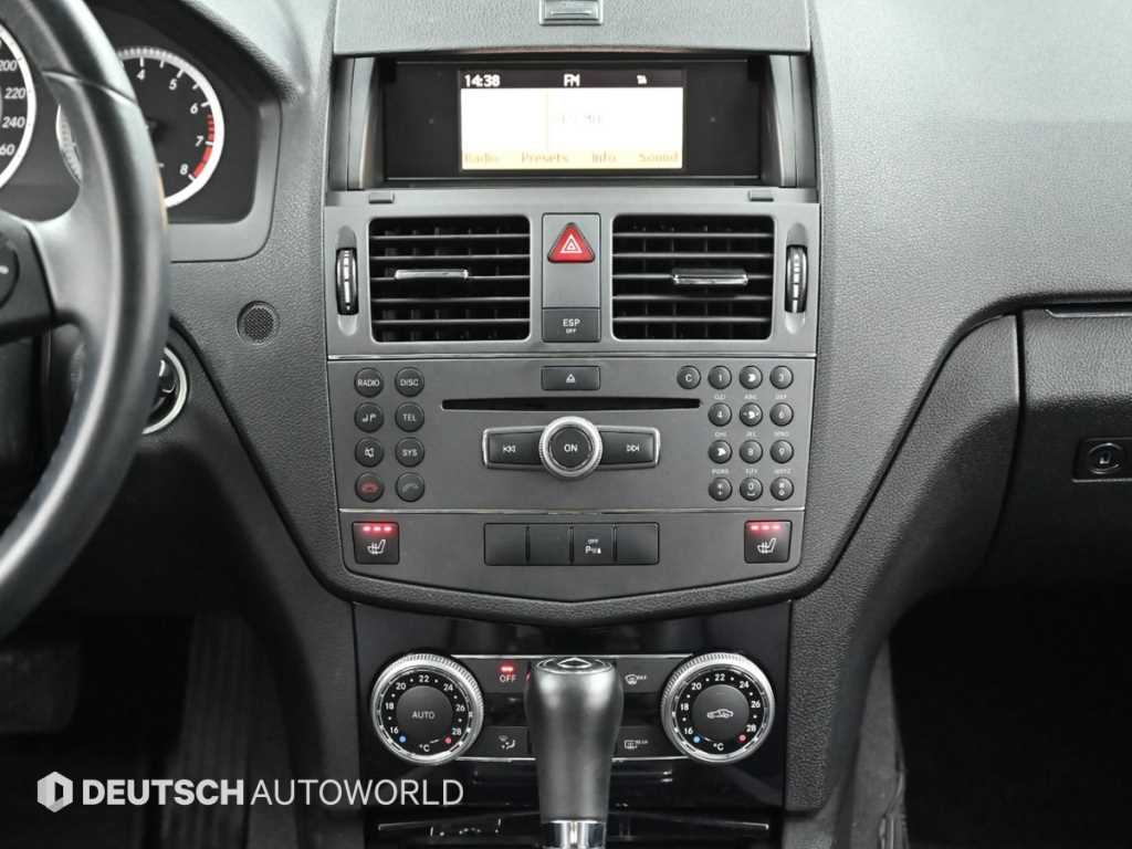 Mercedes Benz C Class 2010 Gris - Importación desde Corea - HF Imports Iquique - Foto 14
