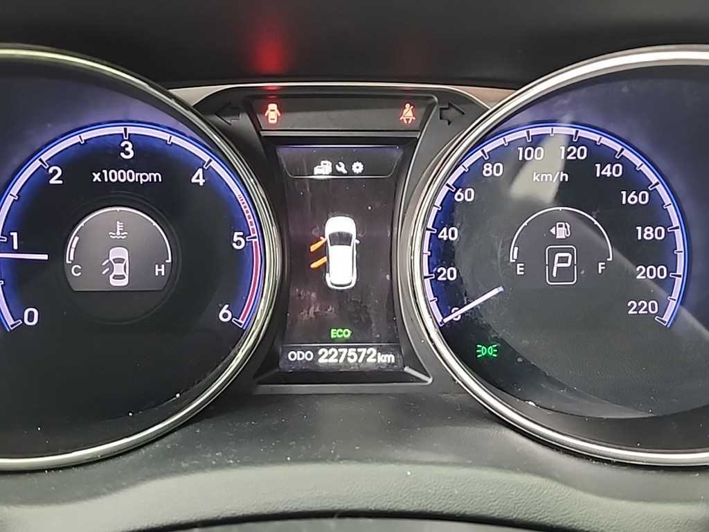 HYUNDAI Tucson - Vista 6