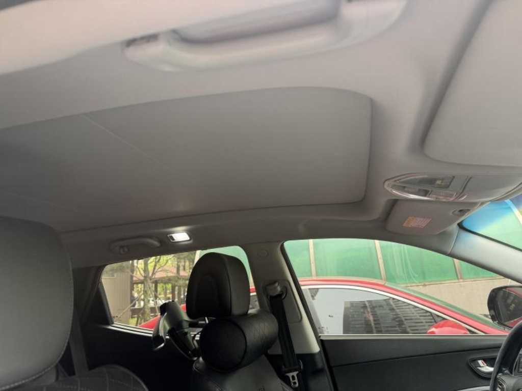 HYUNDAI Santa Fe - Vista 11