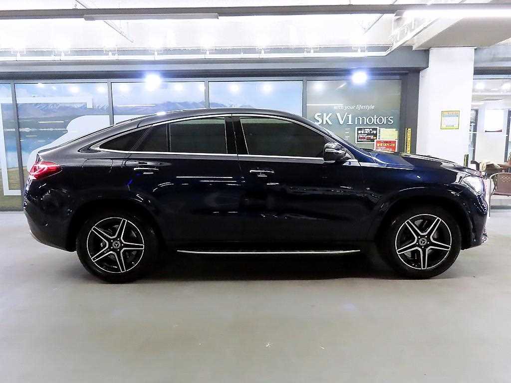 Mercedes Benz GLE Class - Vista 3