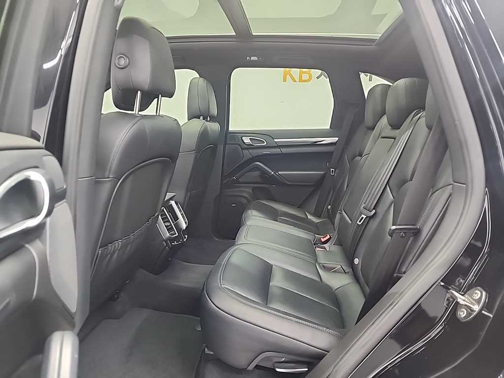 Porsche Cayenne - Vista 12