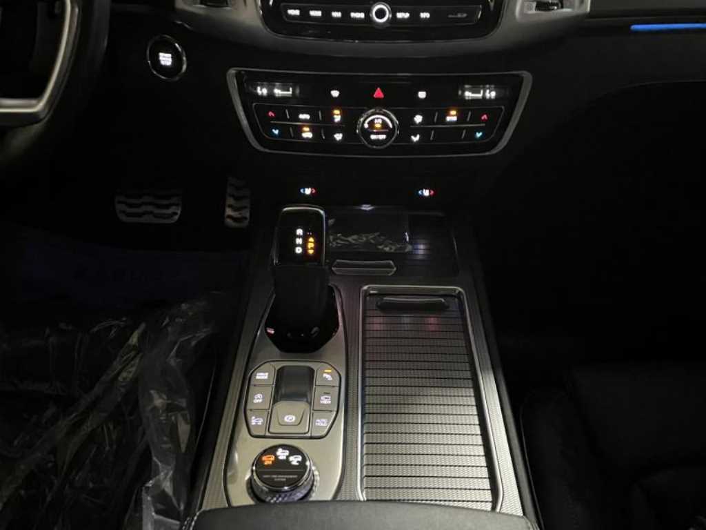 Ssangyong Rexton - Vista 9