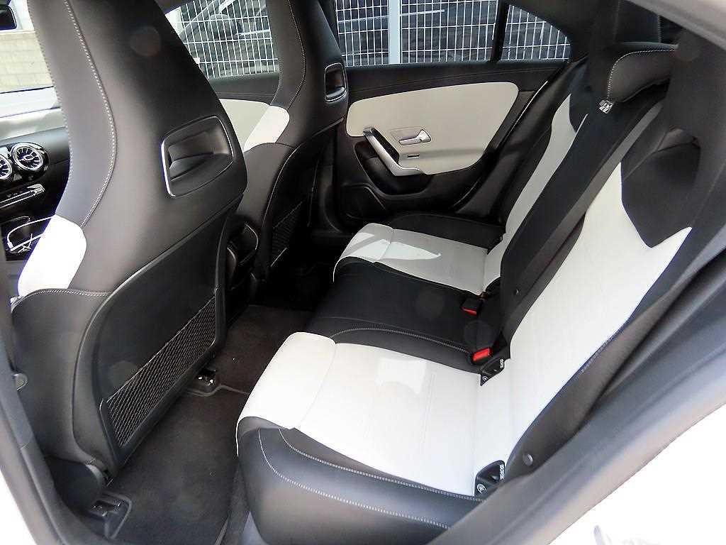 Mercedes Benz CLA Class - Vista 7