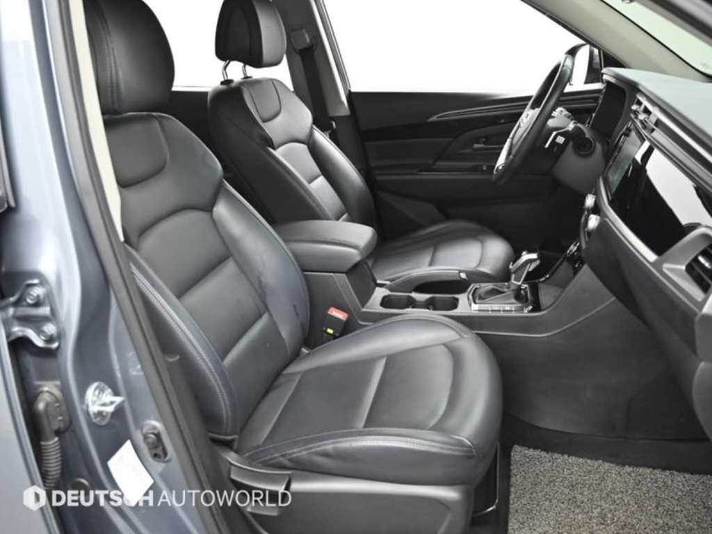 Ssangyong Korando - Vista 10