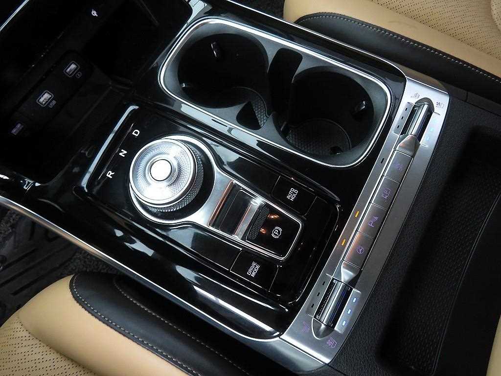 KIA Carnival 2022 Blanco - Importación desde Corea - HF Imports Iquique - Foto 13