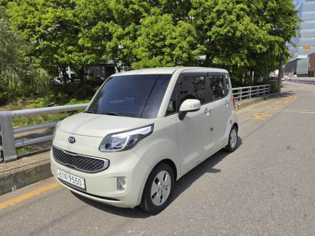 KIA Ray - Vista 2