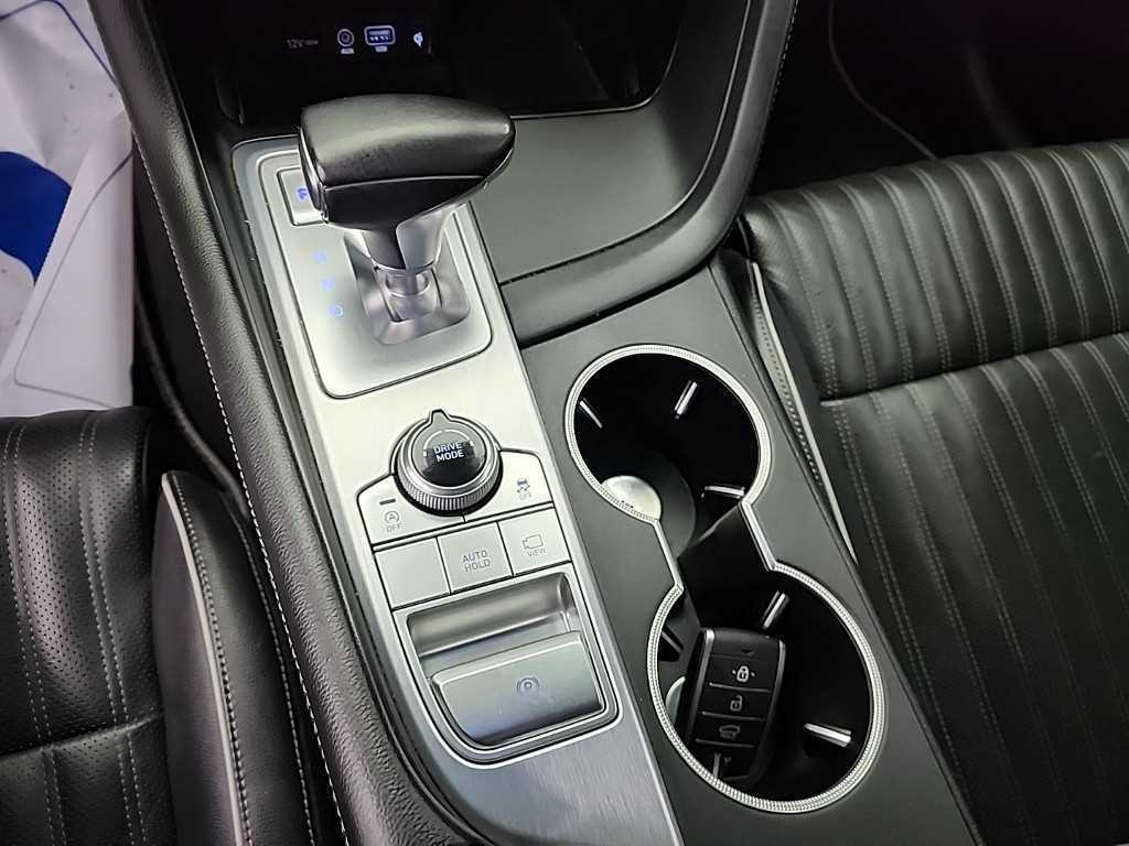 Genesis G70 - Vista 8