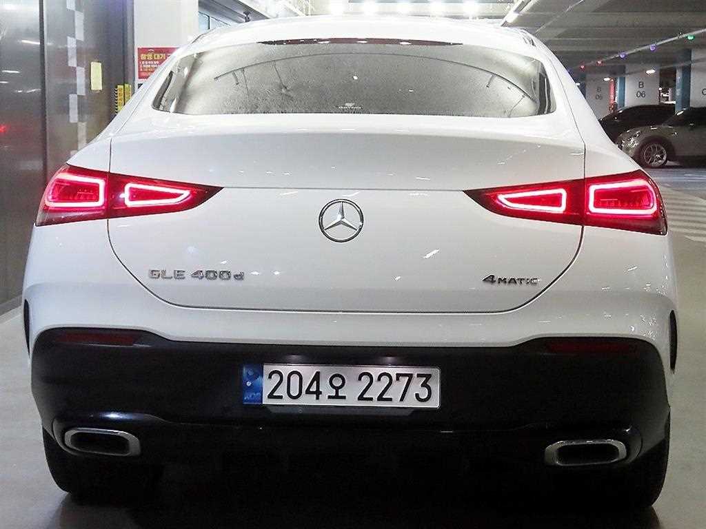 Mercedes Benz GLE Class - Vista 5