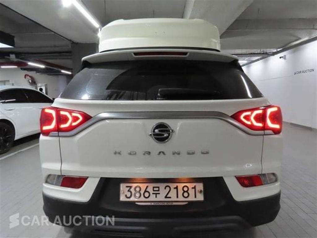 Ssangyong Korando - Vista 3