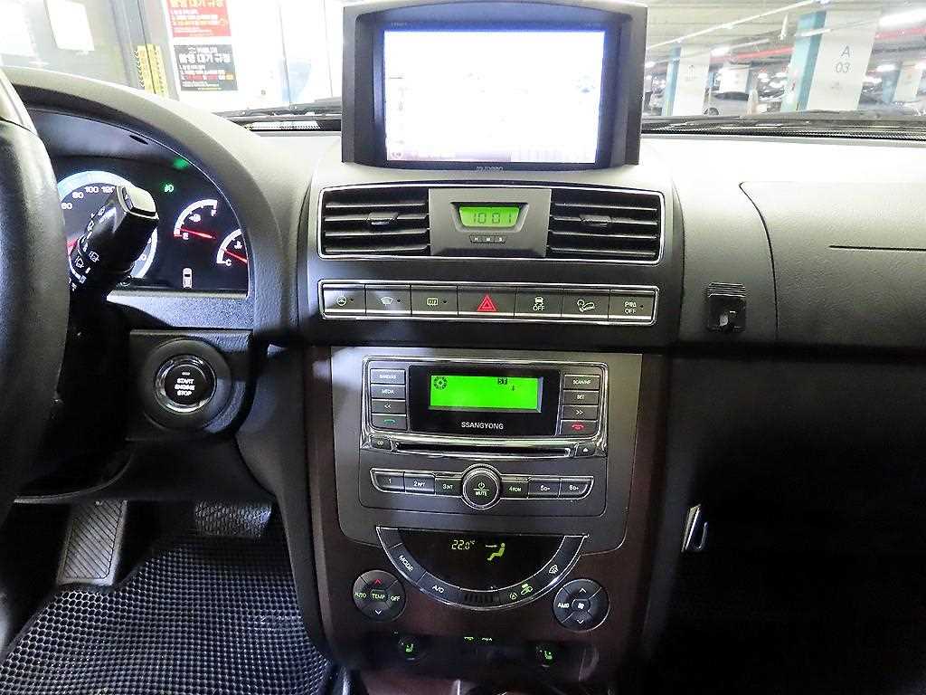 Ssangyong Rexton - Vista 11