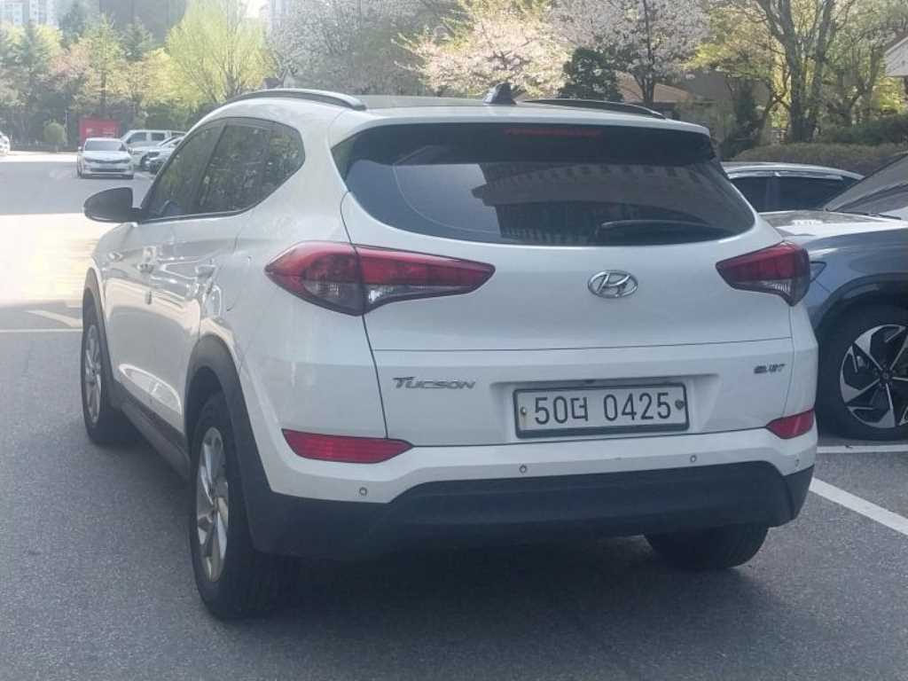 HYUNDAI Tucson - Vista 4