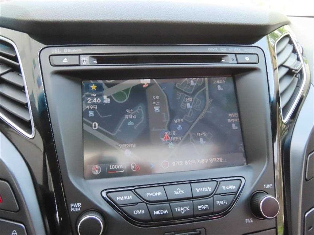 HYUNDAI i40 - Vista 9