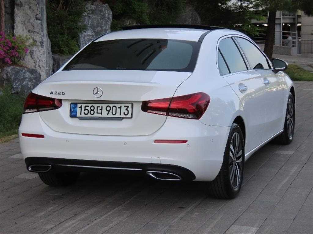 Mercedes Benz A Class - Vista 3
