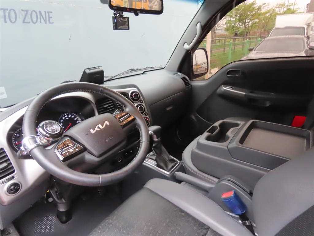 Small Truck Cargo (small) - Vista 8