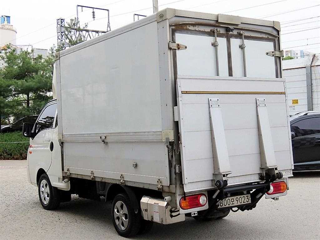 Small Truck Top_Wingbody Powergate 2018 Blanco - Importación desde Corea - HF Imports Iquique - Foto 1