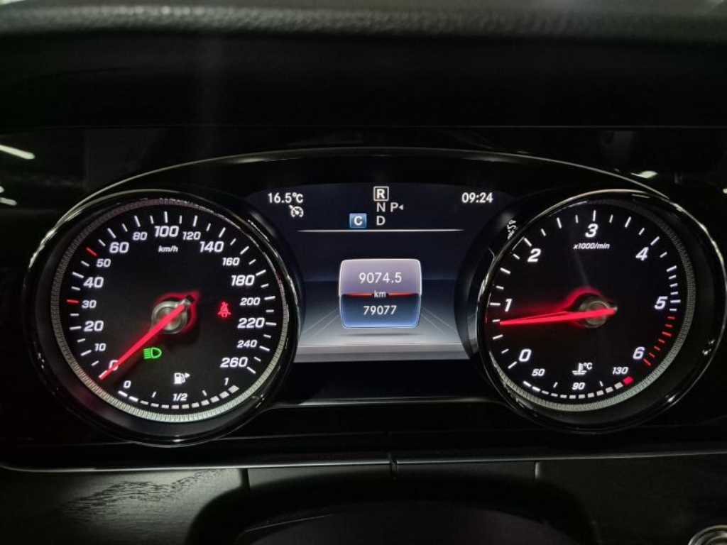 Mercedes Benz E class 2019 Blanco - Importación desde Corea - HF Imports Iquique - Foto 13