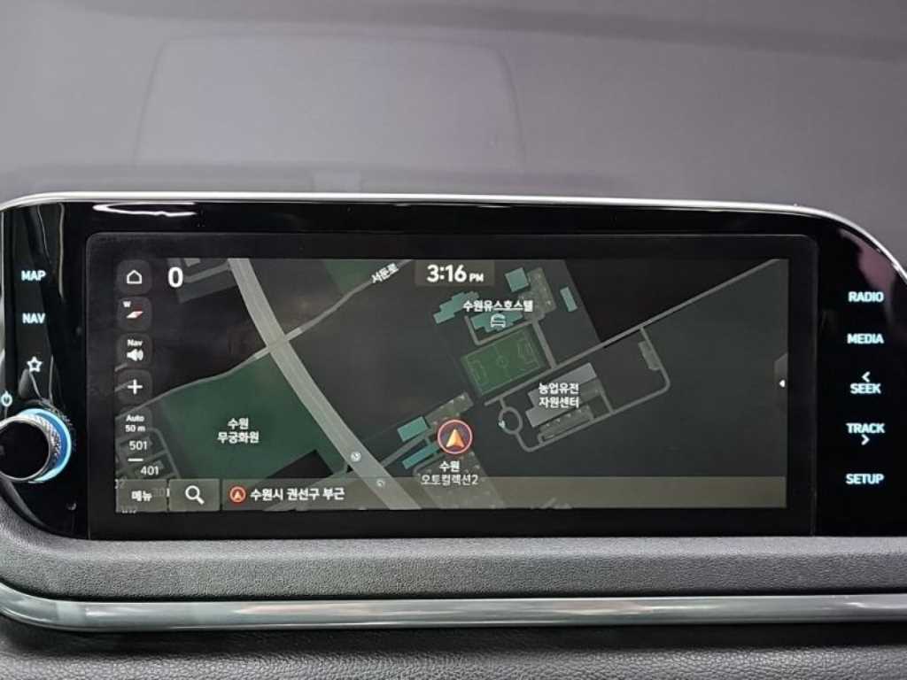 HYUNDAI Sonata - Vista 9