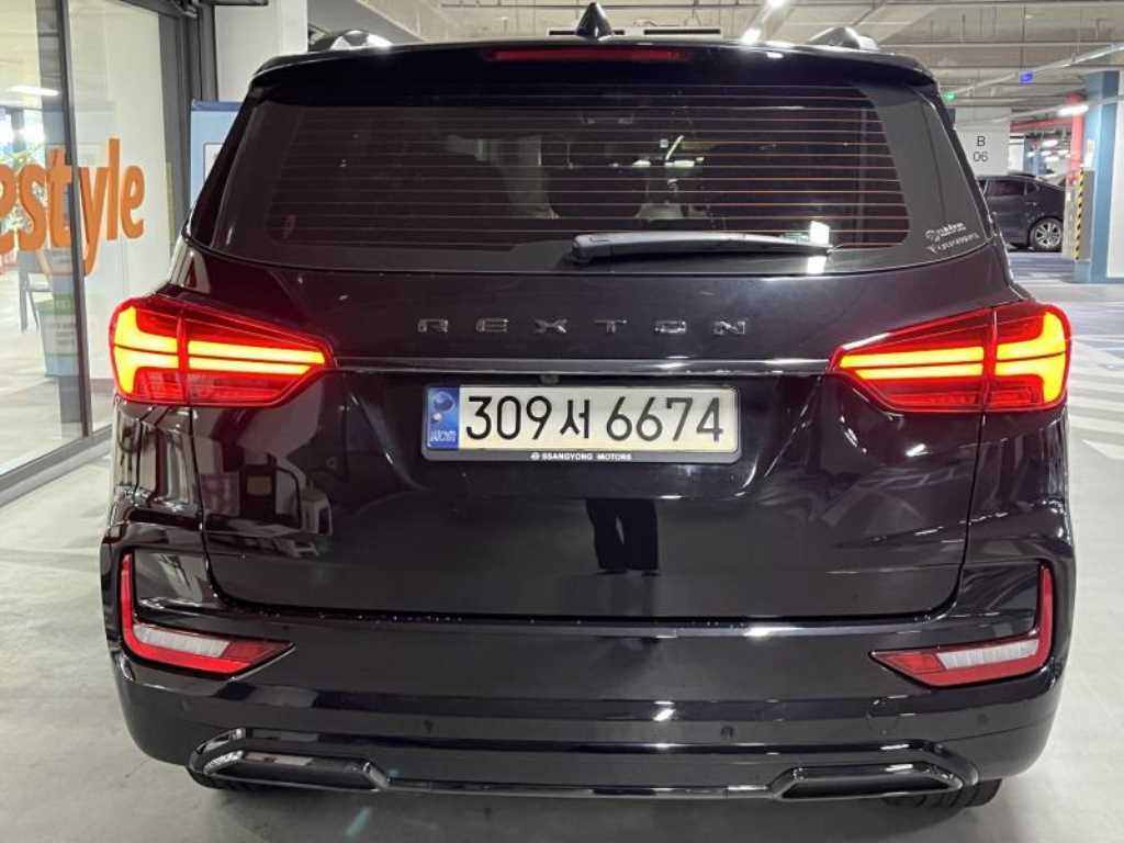 Ssangyong Rexton - Vista 5