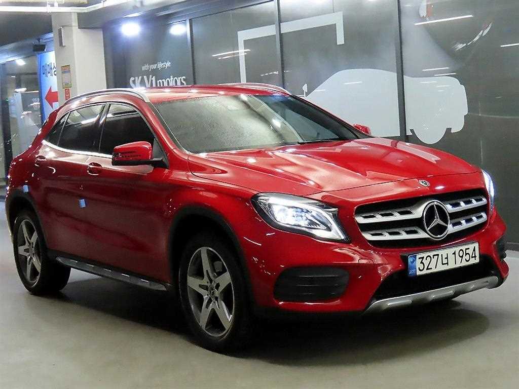 Mercedes Benz GLA Class 2019 Rojo - Importación desde Corea - HF Imports Iquique - Foto 1
