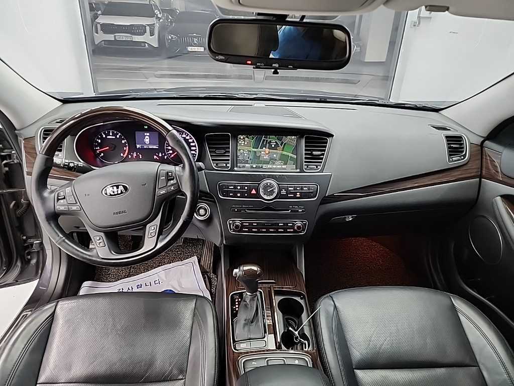 KIA K7 - Vista 5