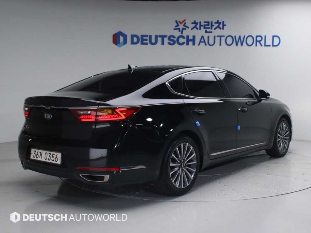 KIA K7 - Vista 2