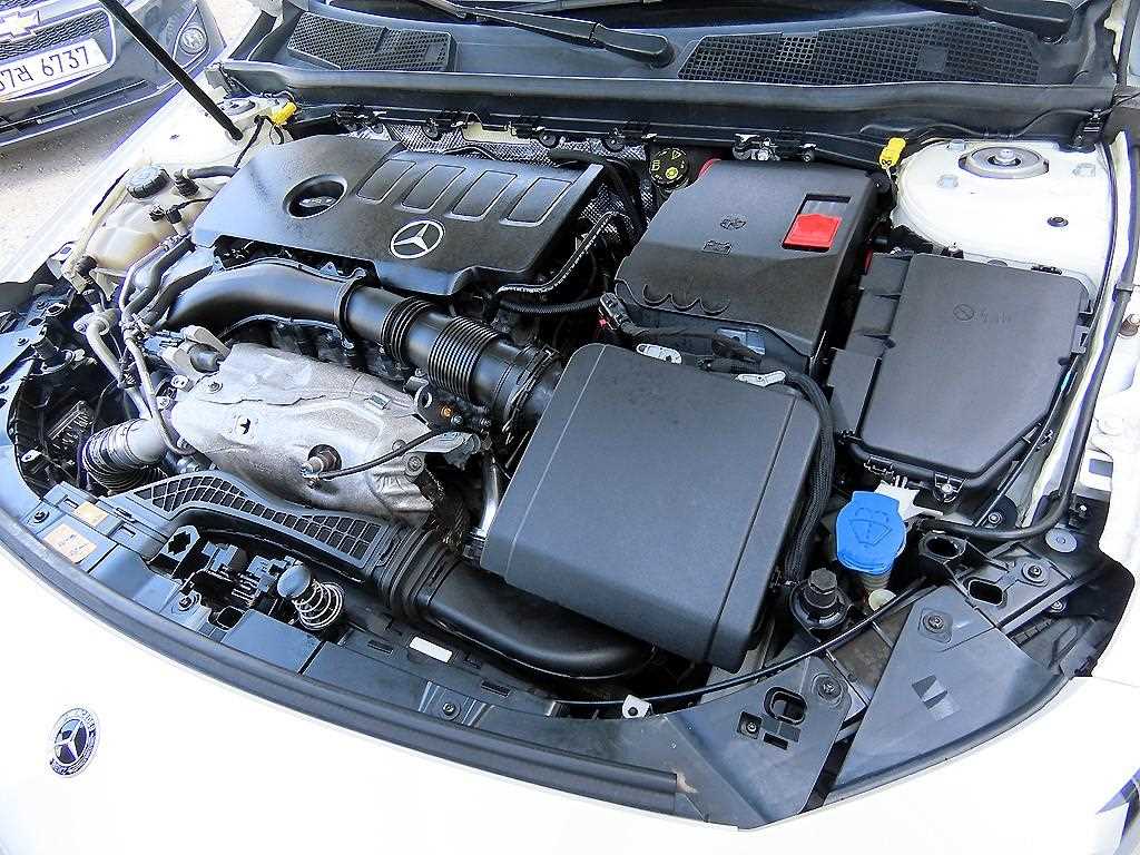 Mercedes Benz A Class 2020 Blanco - Importación desde Corea - HF Imports Iquique - Foto 17