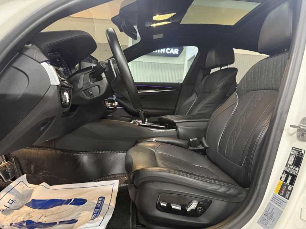 BMW 5 Series - Vista 8