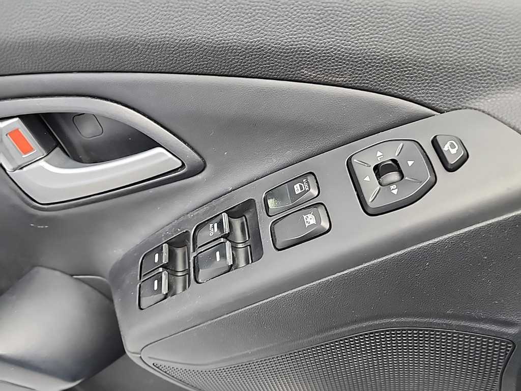 HYUNDAI Tucson 2014 Plateado - Importación desde Corea - HF Imports Iquique - Foto 17