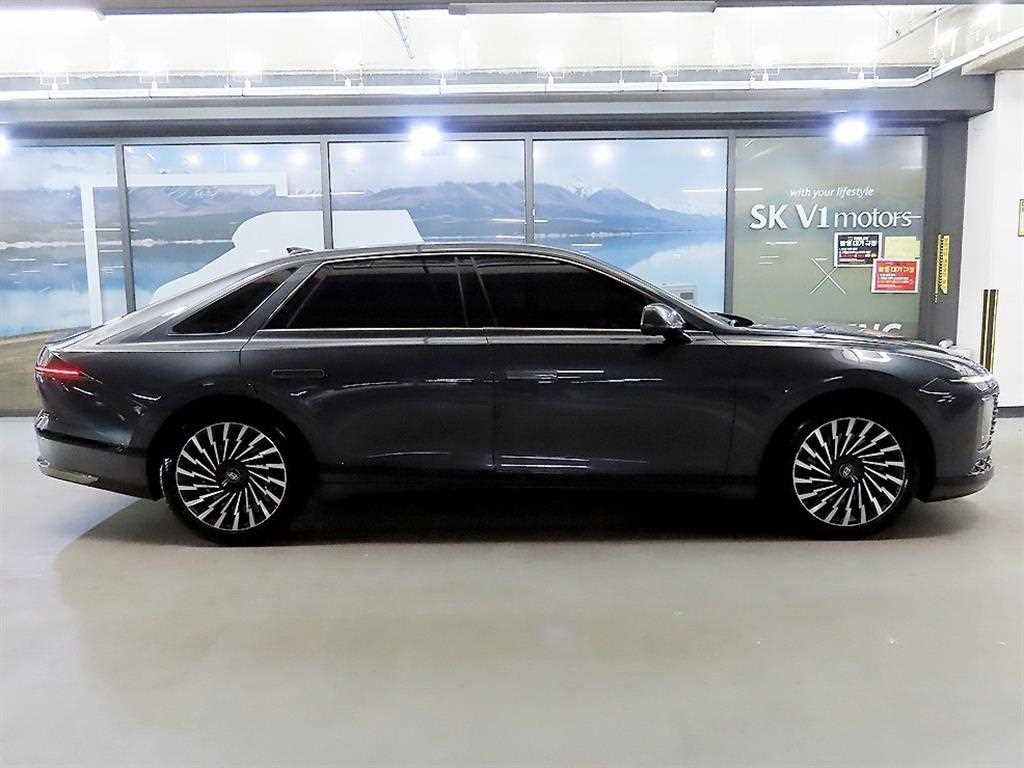 HYUNDAI Grandeur - Vista 3