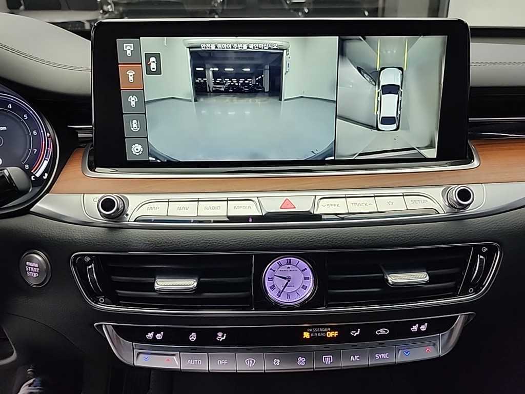 KIA K9 - Vista 10