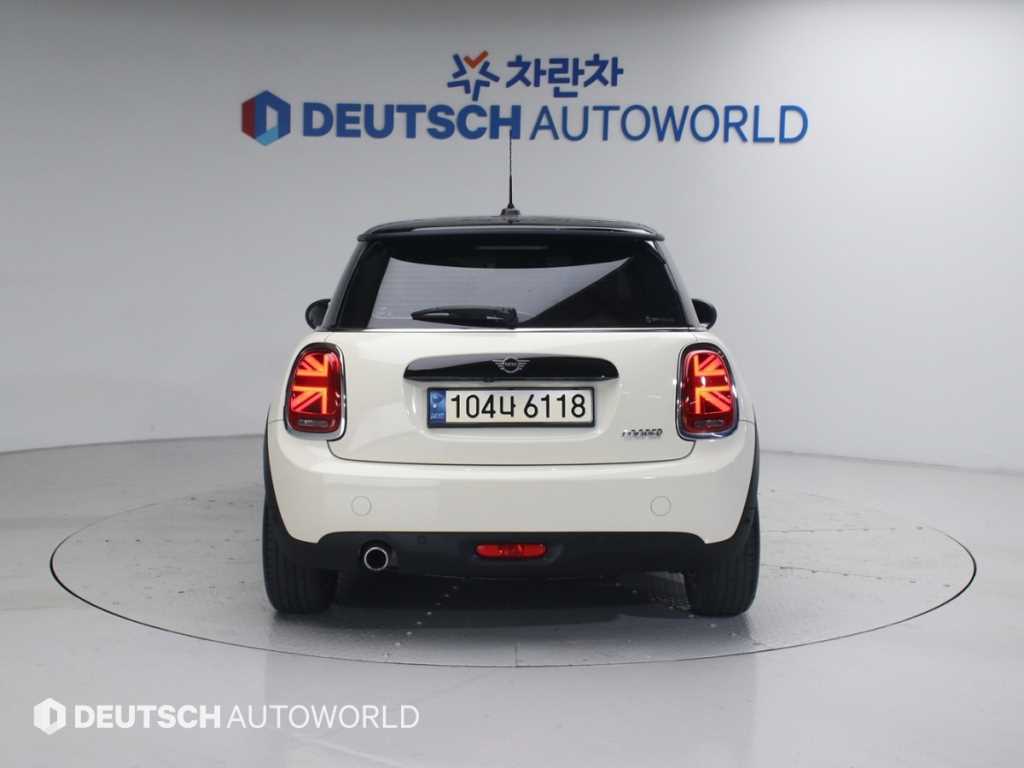 Mini Cooper - Vista 4