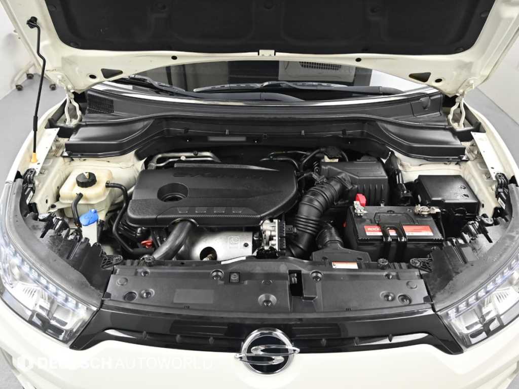Ssangyong Tivoli - Vista 6