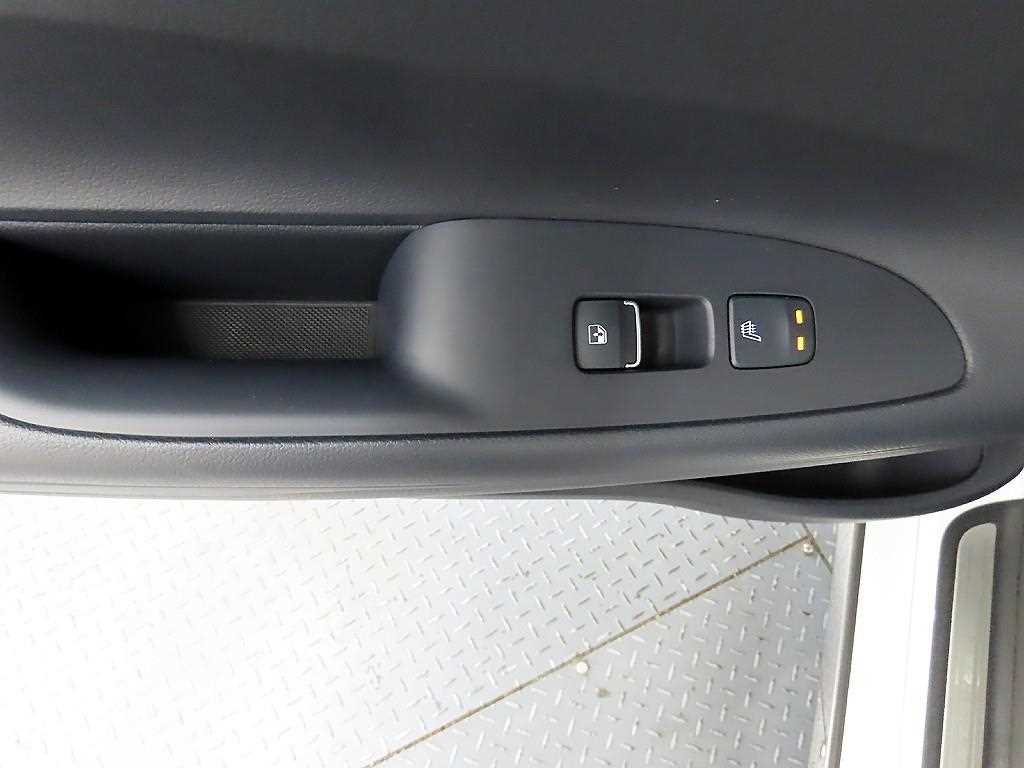 HYUNDAI Grandeur - Vista 12