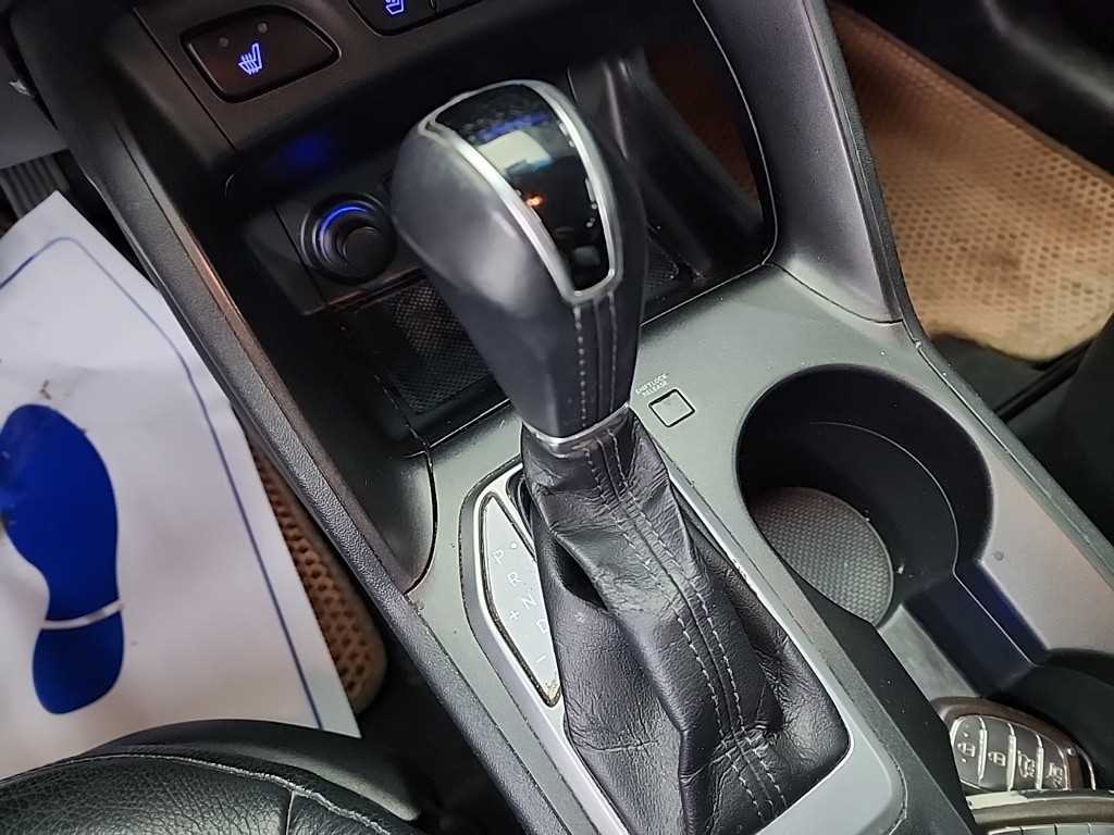 HYUNDAI Tucson - Vista 8