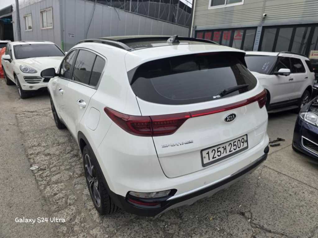 KIA Sportage - Vista 2