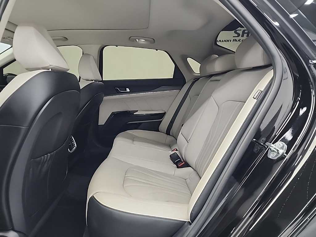 KIA K5 - Vista 12