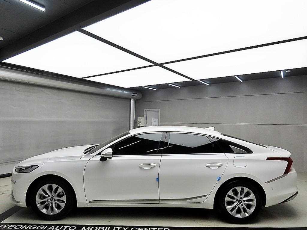 KIA K8 - Vista 4