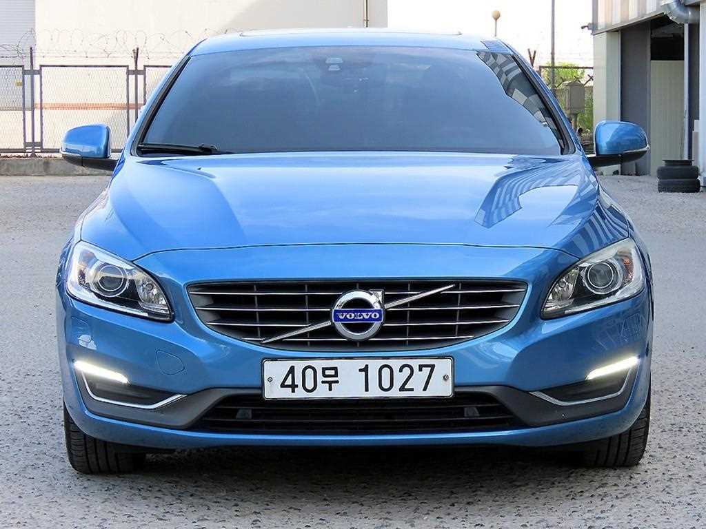 Volvo S60 - Vista 2