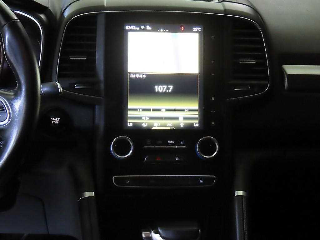 SAMSUNG QM6 - Vista 11