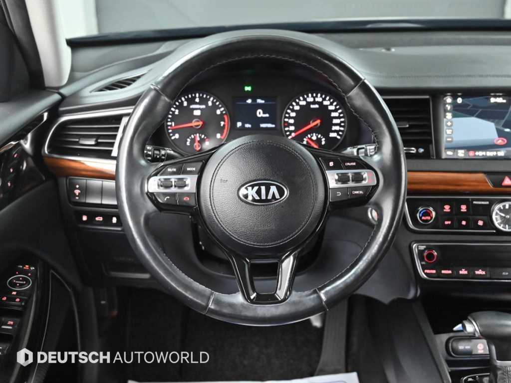 KIA K7 2016 Negro - Importación desde Corea - HF Imports Iquique - Foto 13