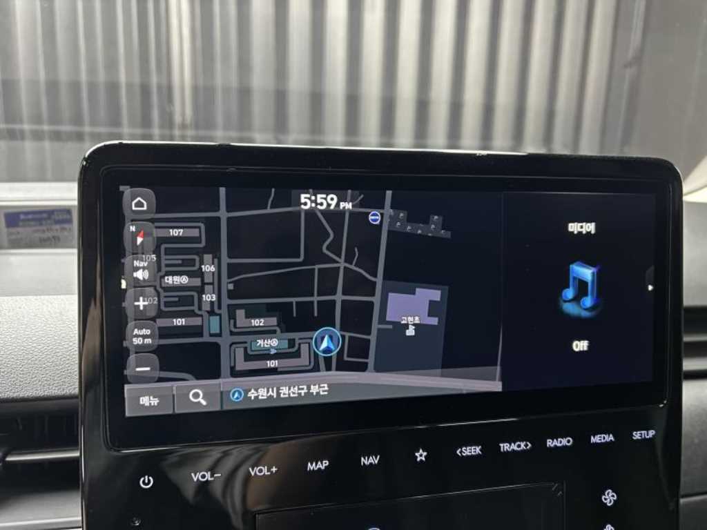 HYUNDAI Staria 2025 Negro - Importación desde Corea - HF Imports Iquique - Foto 13