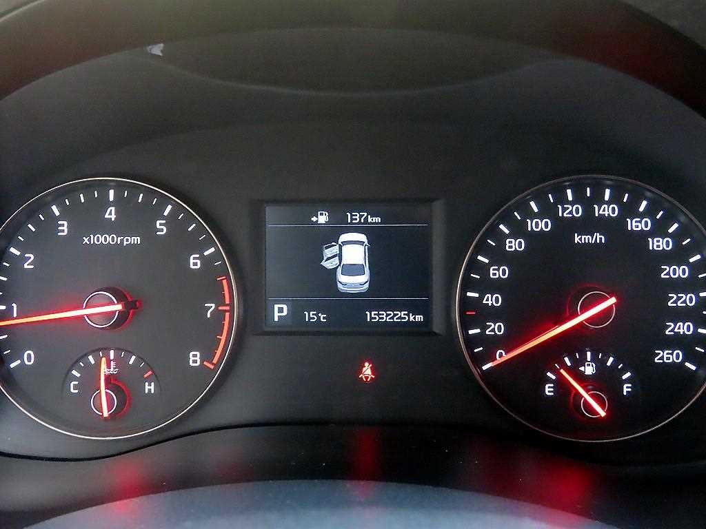 KIA K7 - Vista 9