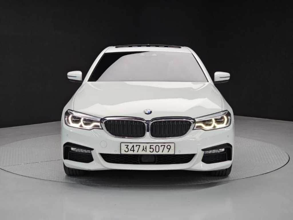 BMW 5 Series - Vista 2