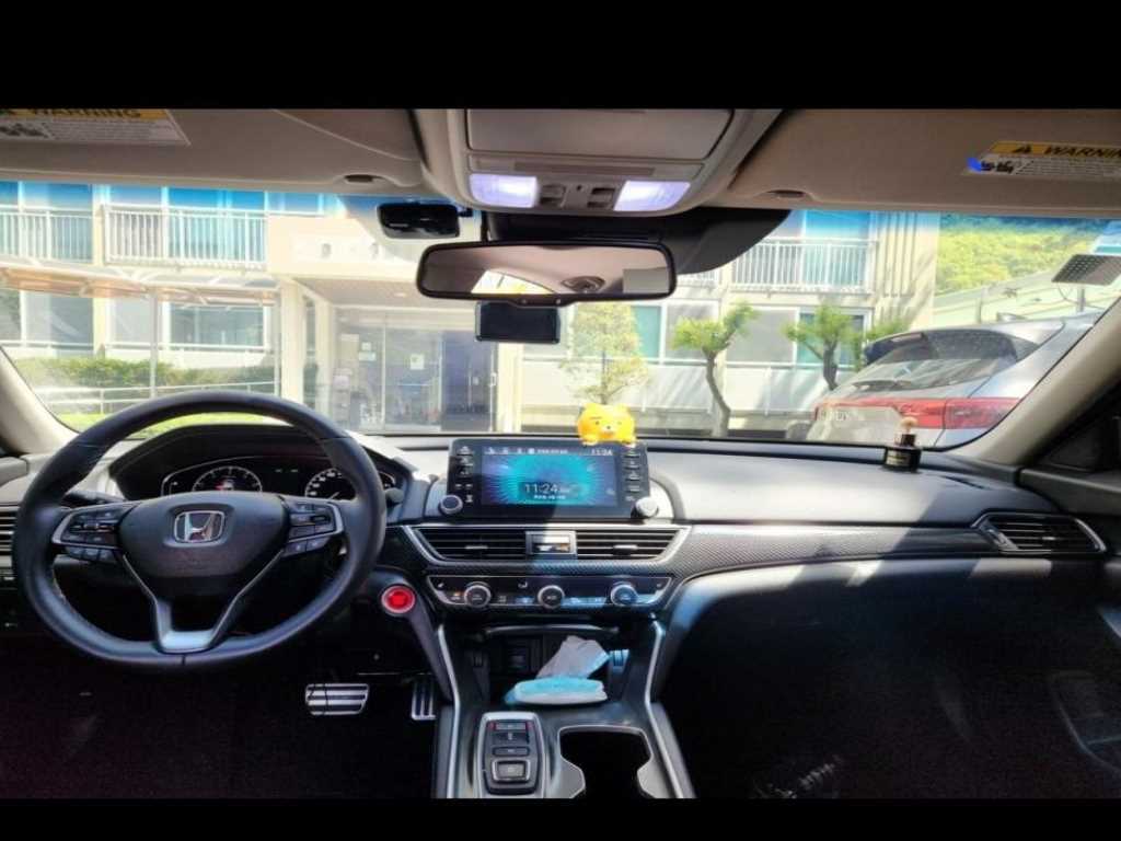 Honda Accord - Vista 4