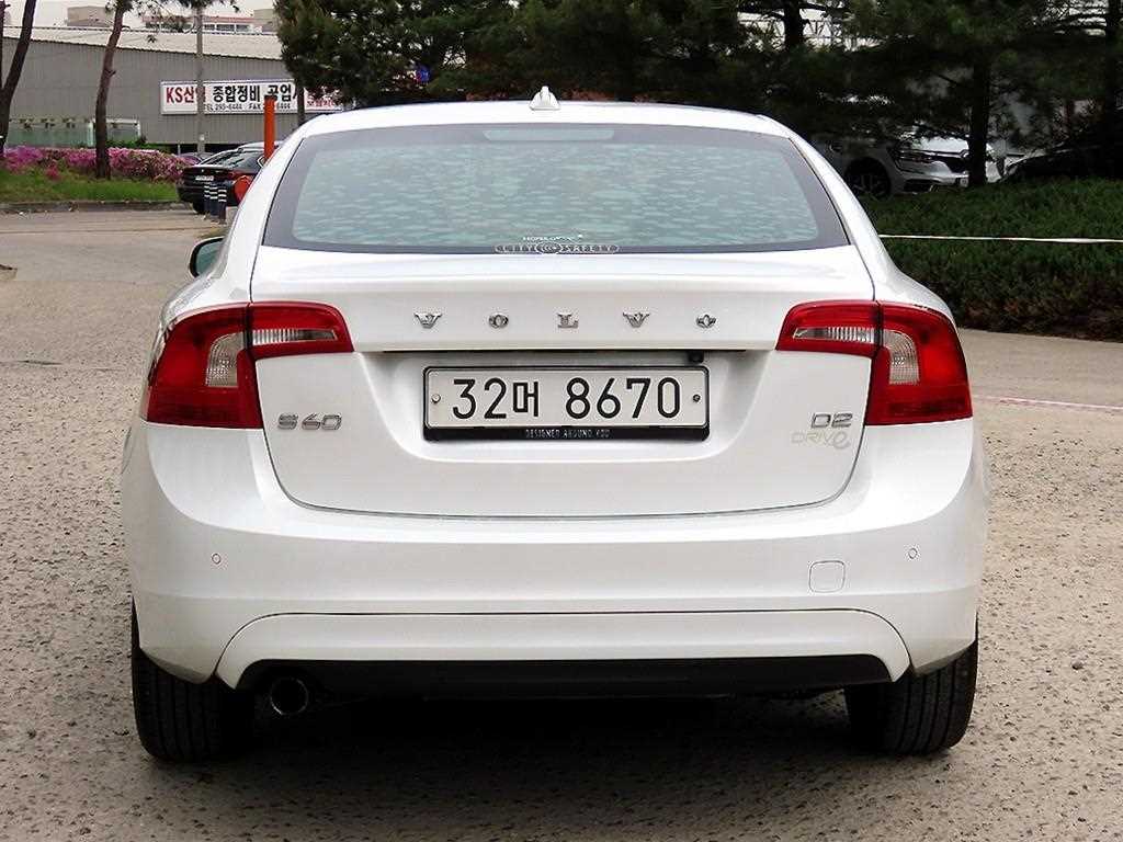Volvo S60 - Vista 4